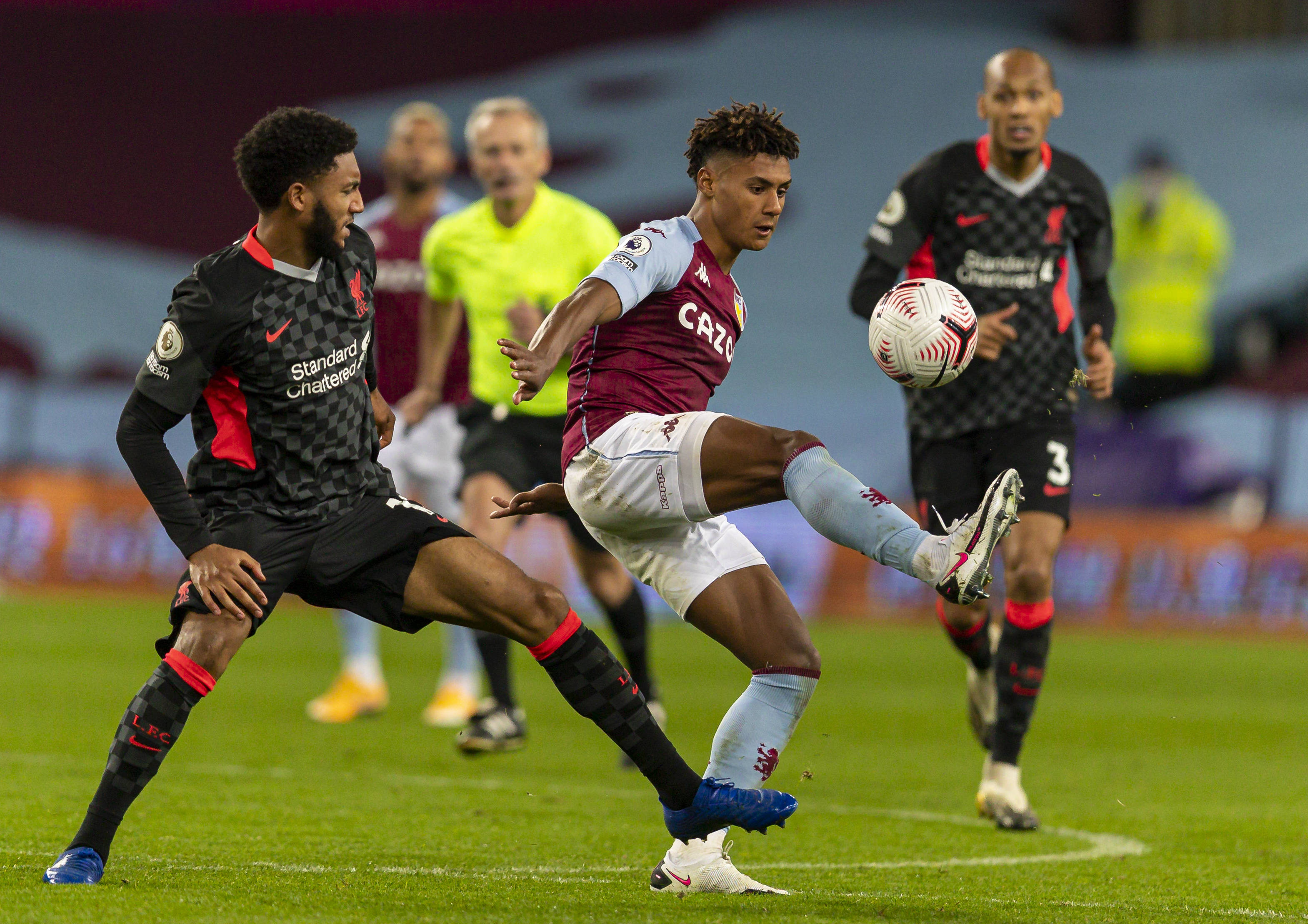 但他对足球 但他对足球