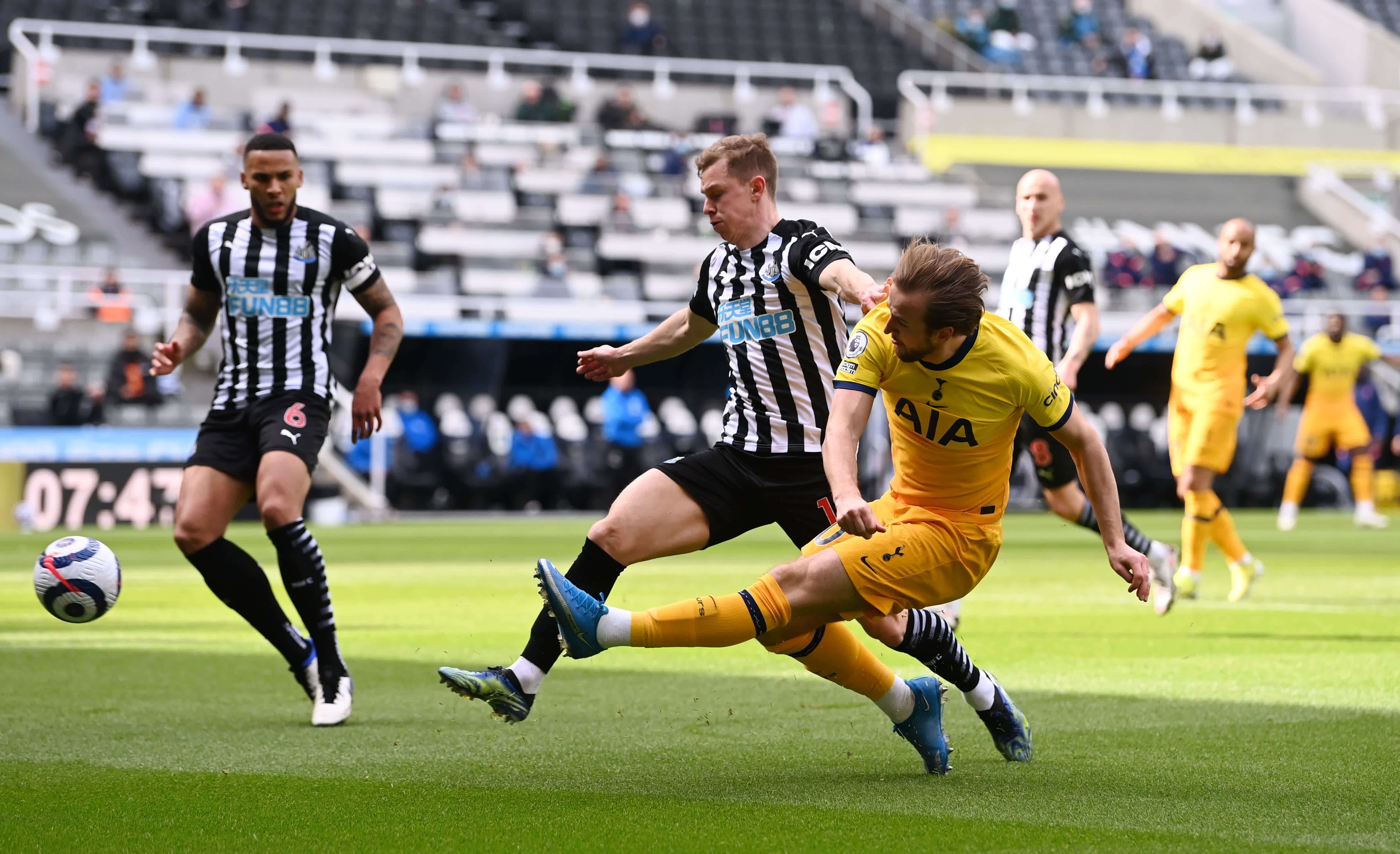 这位年轻的 这位年轻的